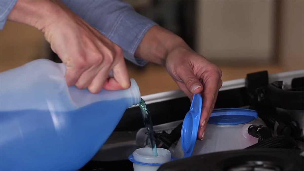 How to Fill Windshield Washer Fluid